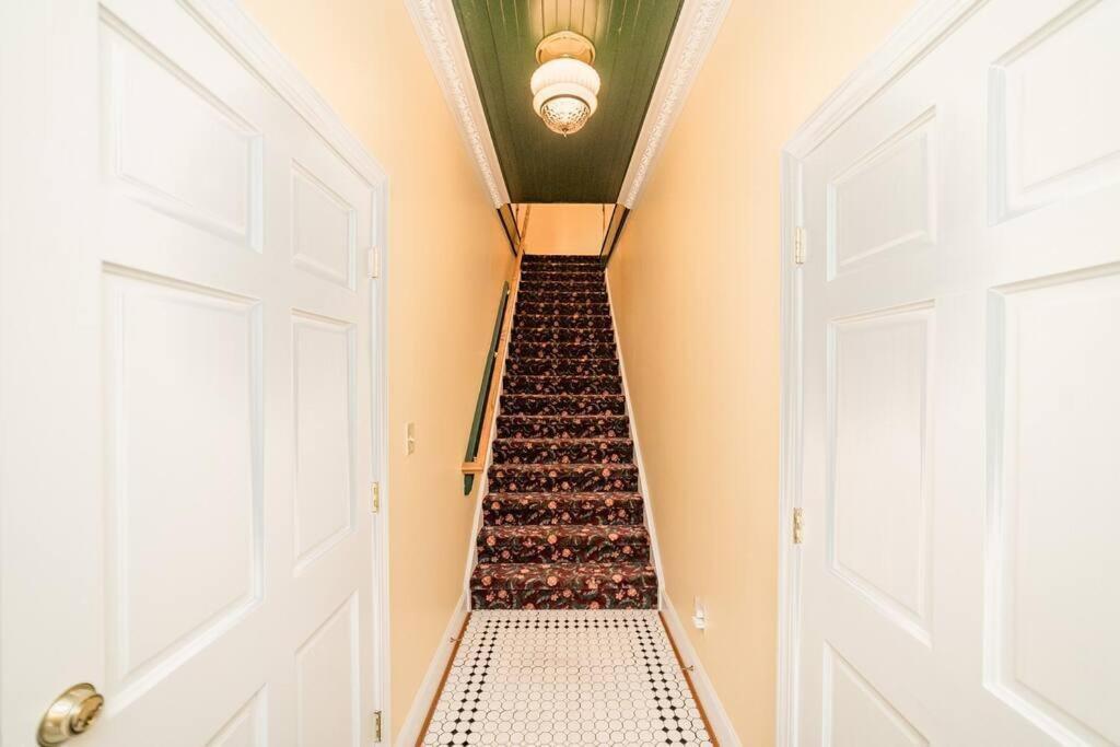 The Long Run - 2 Ca King Sized Beds+ - Sleeps 8-10 Διαμέρισμα Lynchburg Εξωτερικό φωτογραφία